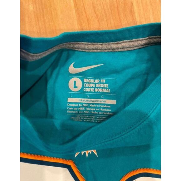 Nike NFL Miami Dolphins Men's LG Cameron Wake #91 Jersey Graphic T-Shirt - Picture 6 of 6